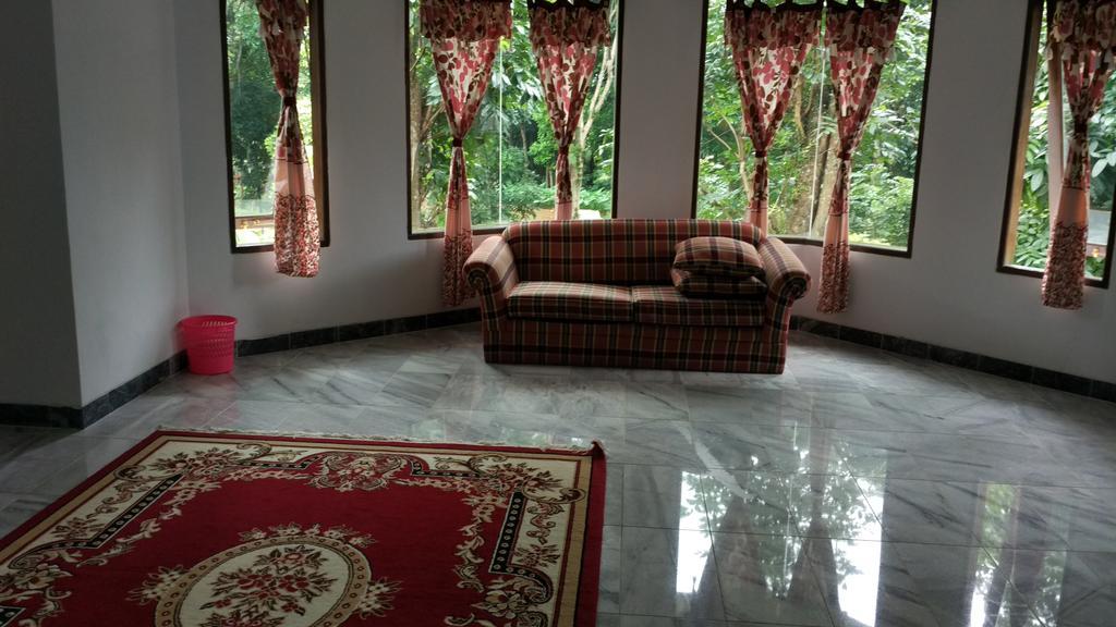 Villa Sabrina Bumi Ciherang Panjaweujan Exteriör bild